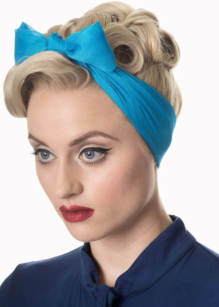 Banned Gradiation Scarf Blue New In