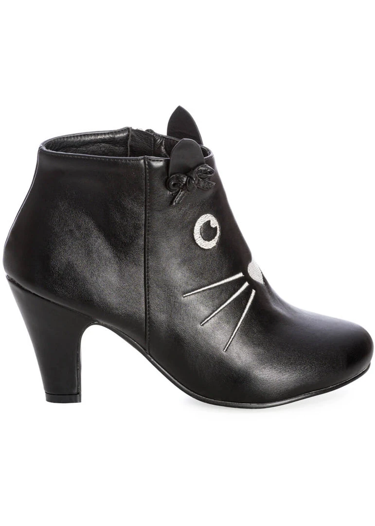 Banned Wild Thing Cat 50's Ankle Boots Black