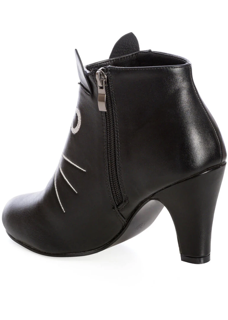 Banned Wild Thing Cat 50's Ankle Boots Black