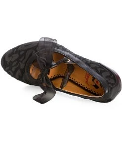 Banned Uptown Girl Leopard 40's Pumps Black