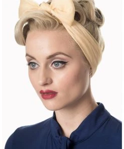 Banned Gradiation Scarf Off White New In