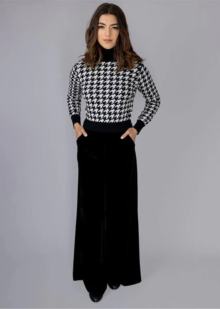 New In Bright & Beautiful Looloo Velvet 70's Trousers Black