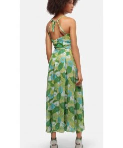 Bright & Beautiful Jayleen Floral Palm 60's Swing Dress Green