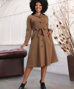 Collectif Nala Herringbone 40's Coat Brown New In