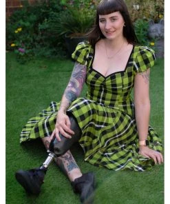 New In Collectif Mimi Frogs Breath Check 50's Swing Dress Green