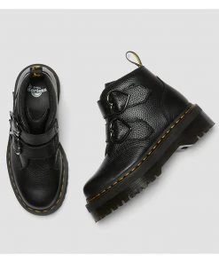 New In Dr. Martens Devon Heart Soft Aunt Sally Leather Boots Black