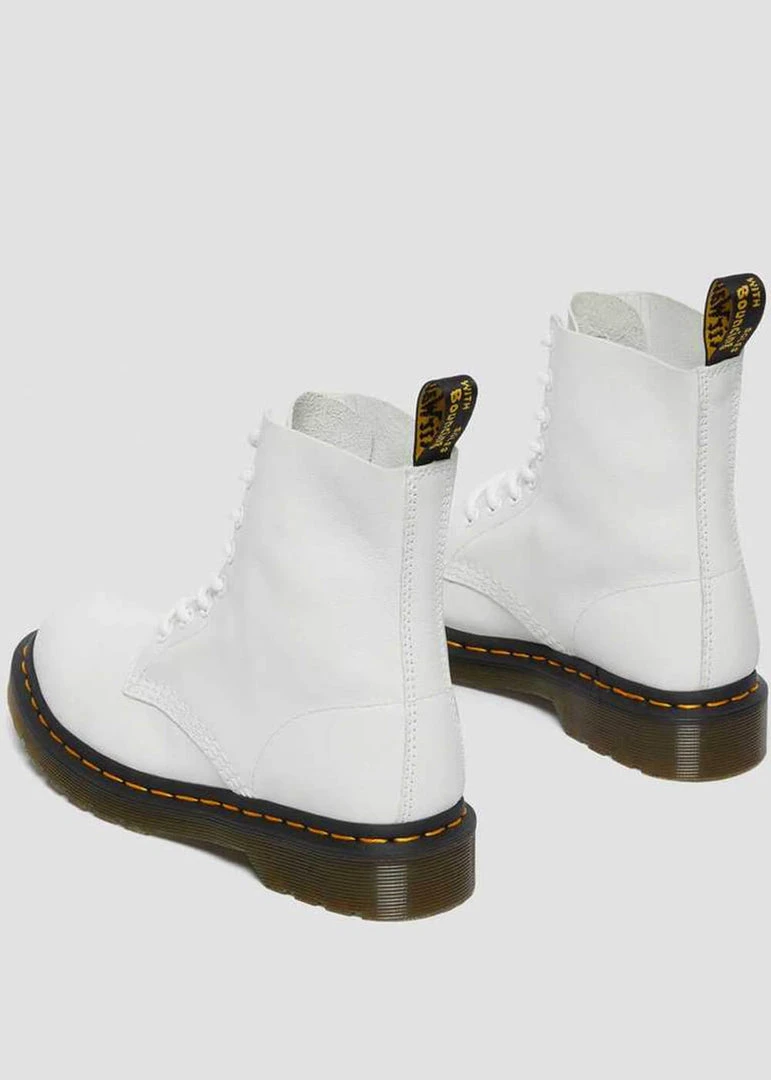 New In Dr. Martens 1460 Pascal Virginia Soft Leather Boots White