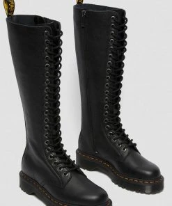 Dr. Martens 1B60 Bex Pisa 20-Gaats Platform Boots Black New In