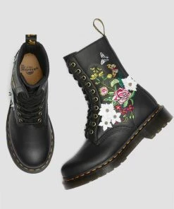 New In Dr. Martens 1490 Bloom Nappa Leather 10-Eyes Boots Black