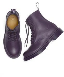 New In Dr. Martens 1460 Pascal Mono Virginia Soft Leather Boots Blackcurrent Purple