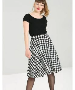 Hell Bunny Blake Houndstooth 60's A-Line Skirt Black White