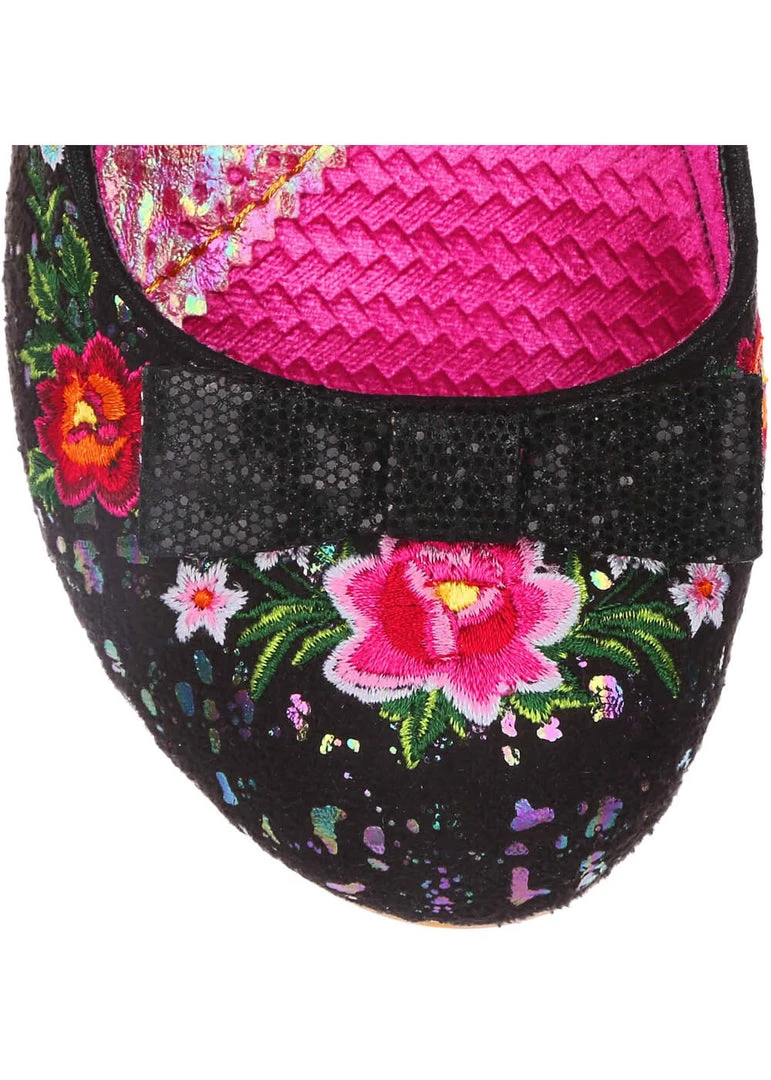 New In Irregular Choice Fancy Folk Pumps Black