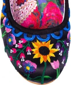 New In Irregular Choice Charmers Market 60's Pumps Black