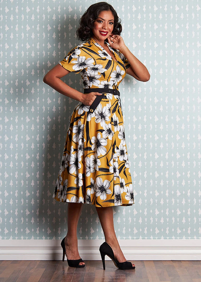 Miss Candyfloss Aslani 50's Floral Swing Dress Yellow New In