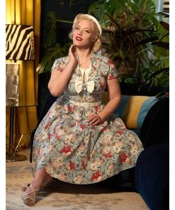 New In Miss Candyfloss Alessandra Regina Floral 50's Swing Dress Sky Blauw