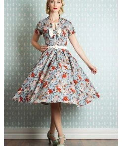 New In Miss Candyfloss Alessandra Regina Floral 50's Swing Dress Sky Blauw