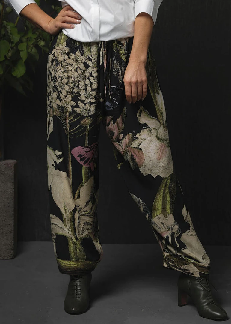 One Hundred Stars Iris Crepe Trousers Black