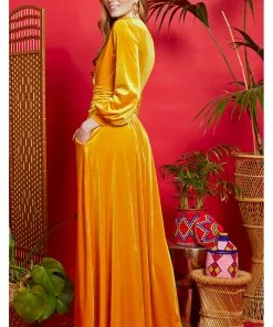 New In Onjenu Sharon Velvet 70's Maxi Dress Gold