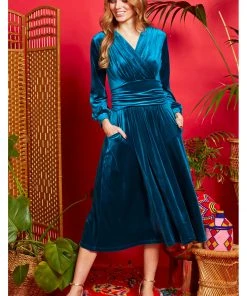 New In Onjenu Sharon Velvet 70's Midi Dress Teal
