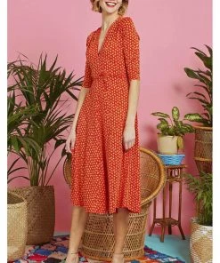 Onjenu Amy Themis 70's Dress Red