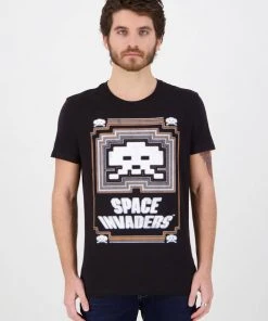 Retro Games Mens Space Invaders Glowing T-Shirt Black New In
