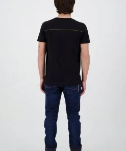 New In Retro Movies Pokémon Pika Pop T-Shirt Black