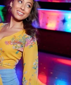 Unique Vintage Smak Parlour Belva Vintage Bouquet 70's Blouse Yellow New In