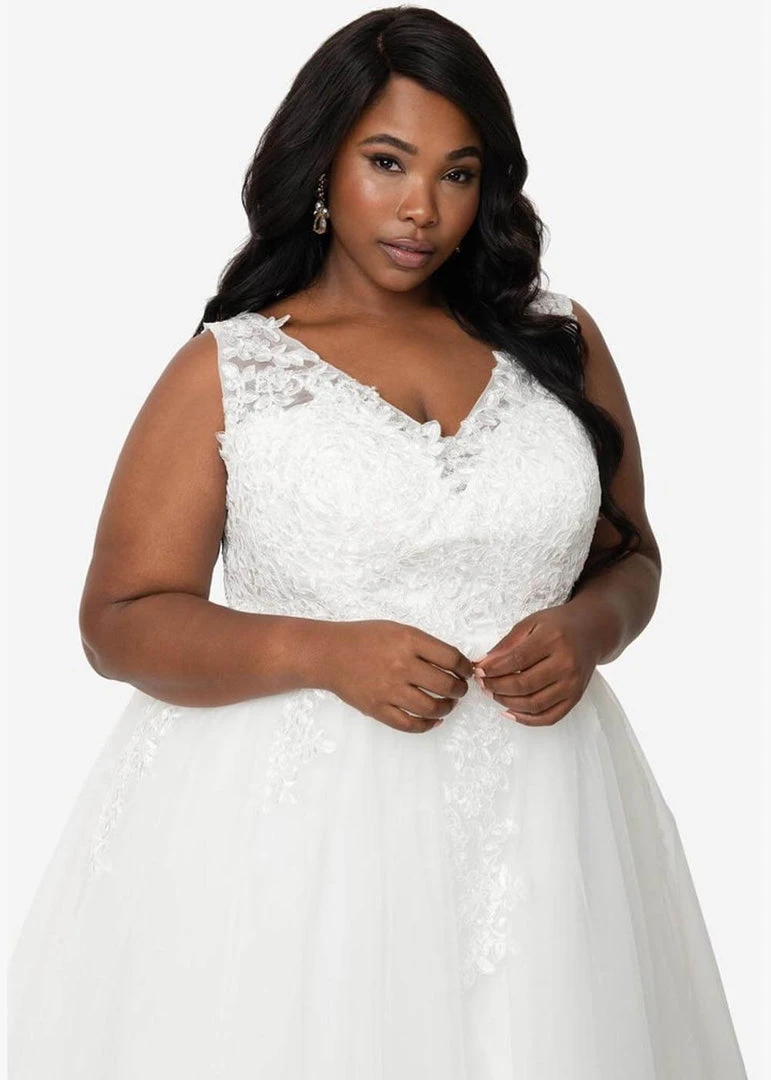 Unique Vintage Unique Vintage Monte Carlo 50’s Wedding Dress Ivory New In