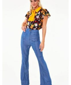 Voodoo Vixen Aurelia Floral 70's Blouse In Multi